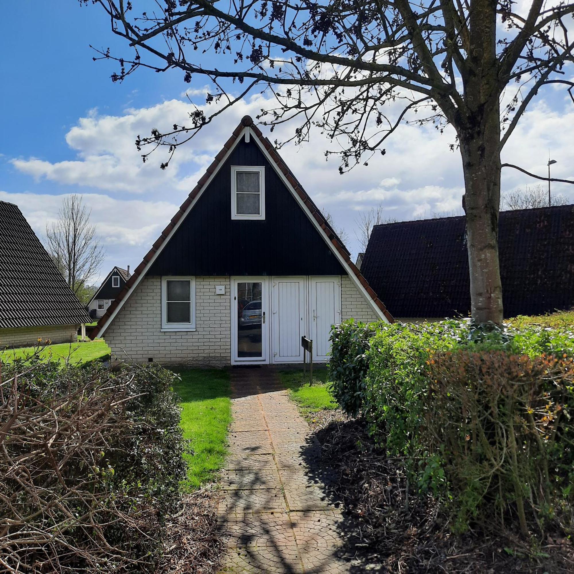 De Vecht, 124 - Centraal Gelegen Aan Vijver Gramsbergen Exterior foto